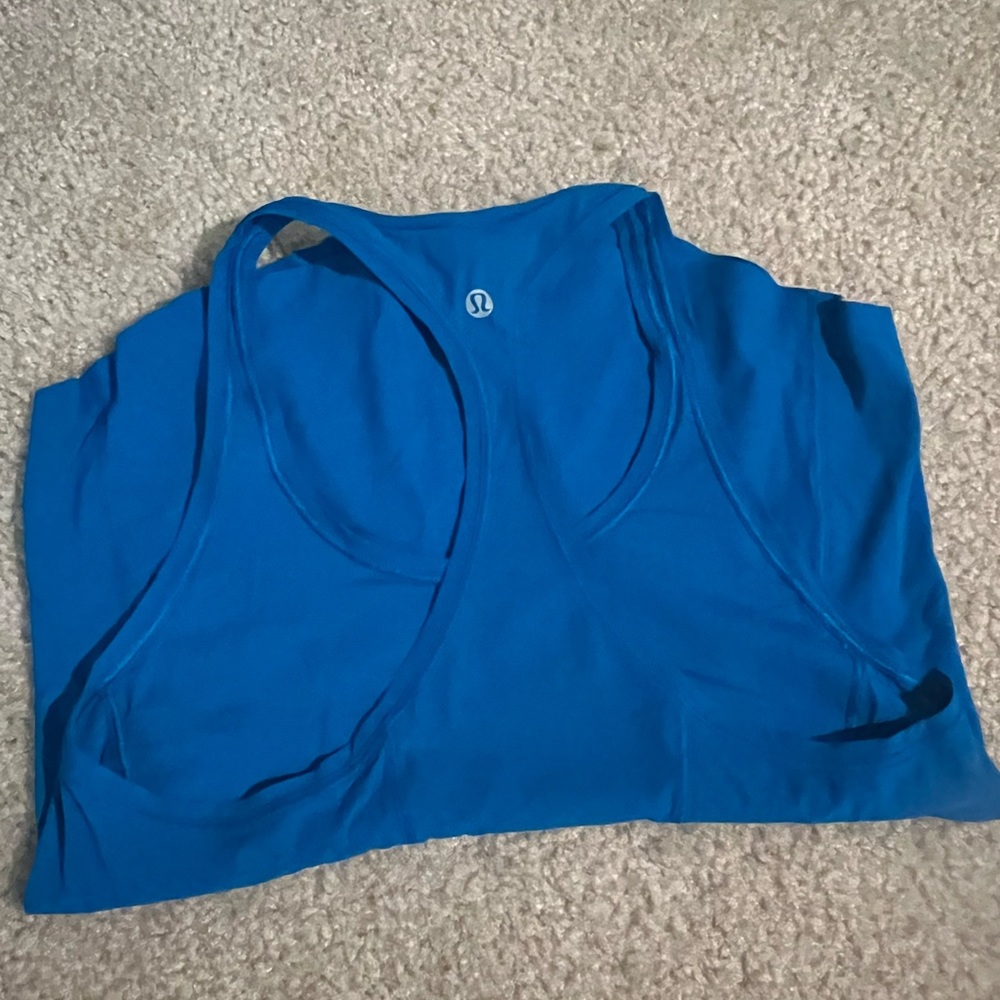 Lululemon tank, size 4
